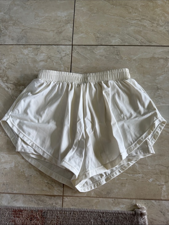 Pants - Women’s White Elastic-Waist Athletic Shorts